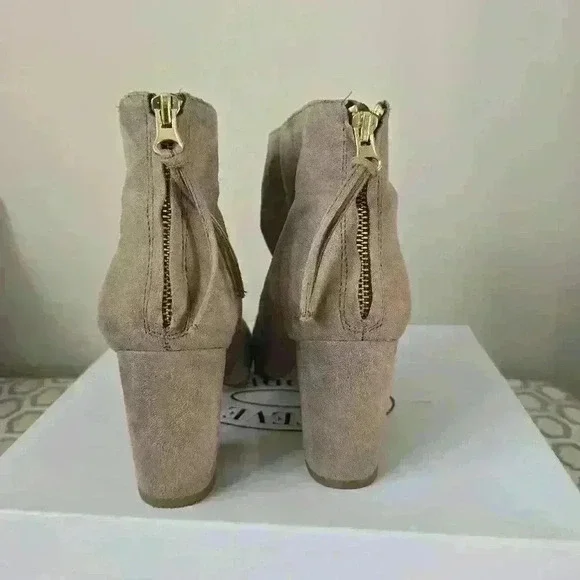 STEVE MADDEN CINDY suede  booties - Picture 4 of 9